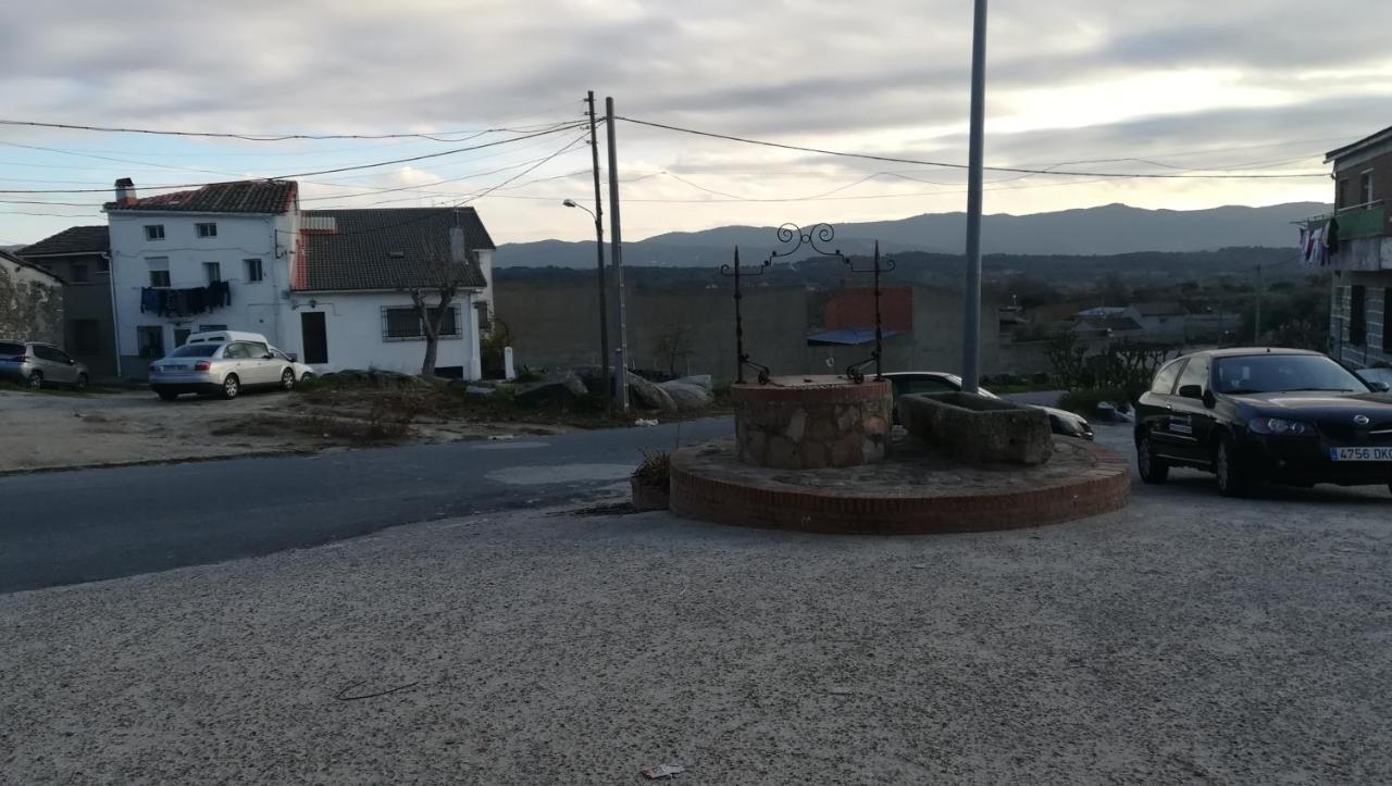 El Rincon De Los Lanchares Sotillo de la Adrada Exterior photo